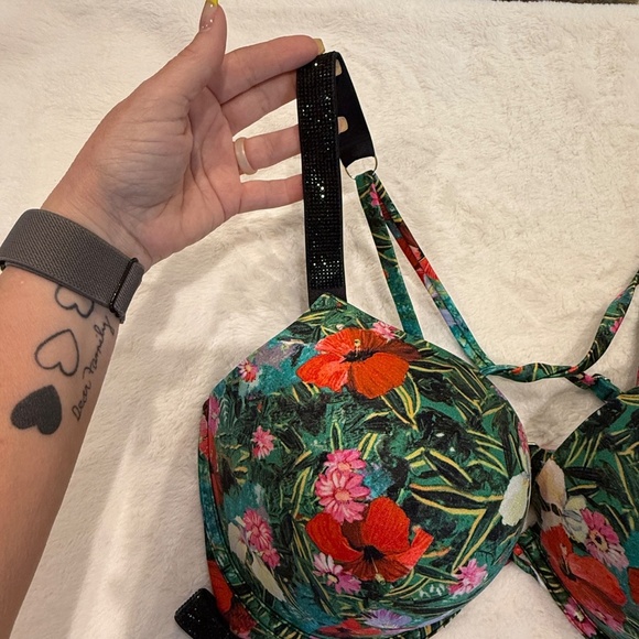 New! Victoria Secret Bombshell Push-up Brazilian bikini Tropical 45614 - Picture 8 of 13